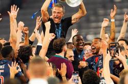 AYX官方直播-包含意大利队主帅战胜对手晋级，球迷欢呼不止的词条