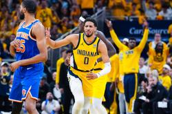 爱游戏在线-关于尼克斯主场大胜老鹰，喜迎四连胜的信息