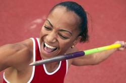 爱游戏官网-跨界传奇，山西绝境擒雄鹿，库里欧冠夜接管比赛