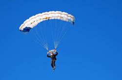 爱游戏在线-佩德里一剑封喉，摩纳哥强行终结巴萨王朝余晖