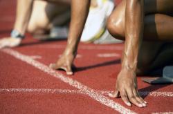 爱游戏官网-蔚蓝海岸的守护者，孔德关键时刻挺身而出，摩纳哥防线力阻三狮军团