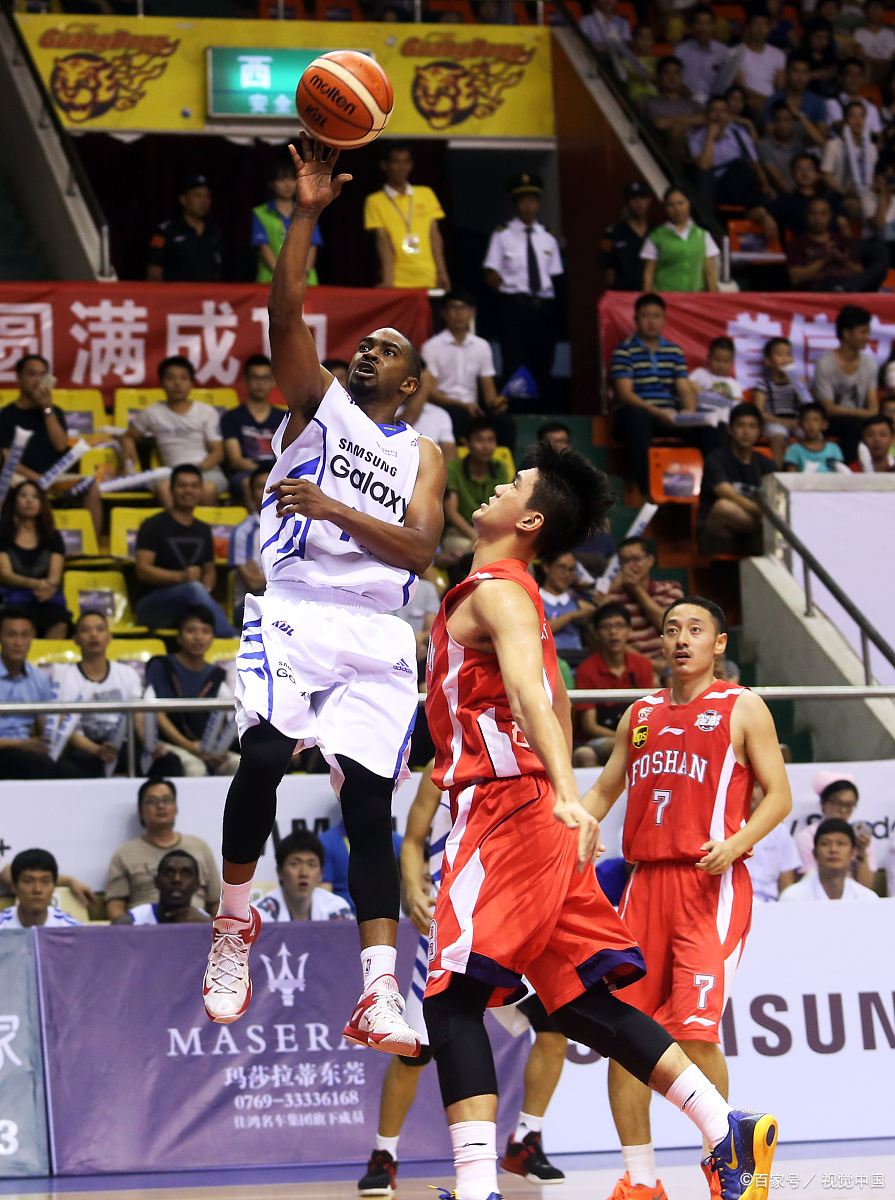 包含快船队员备战状况良好在主场迎战年轻有为的对手的词条