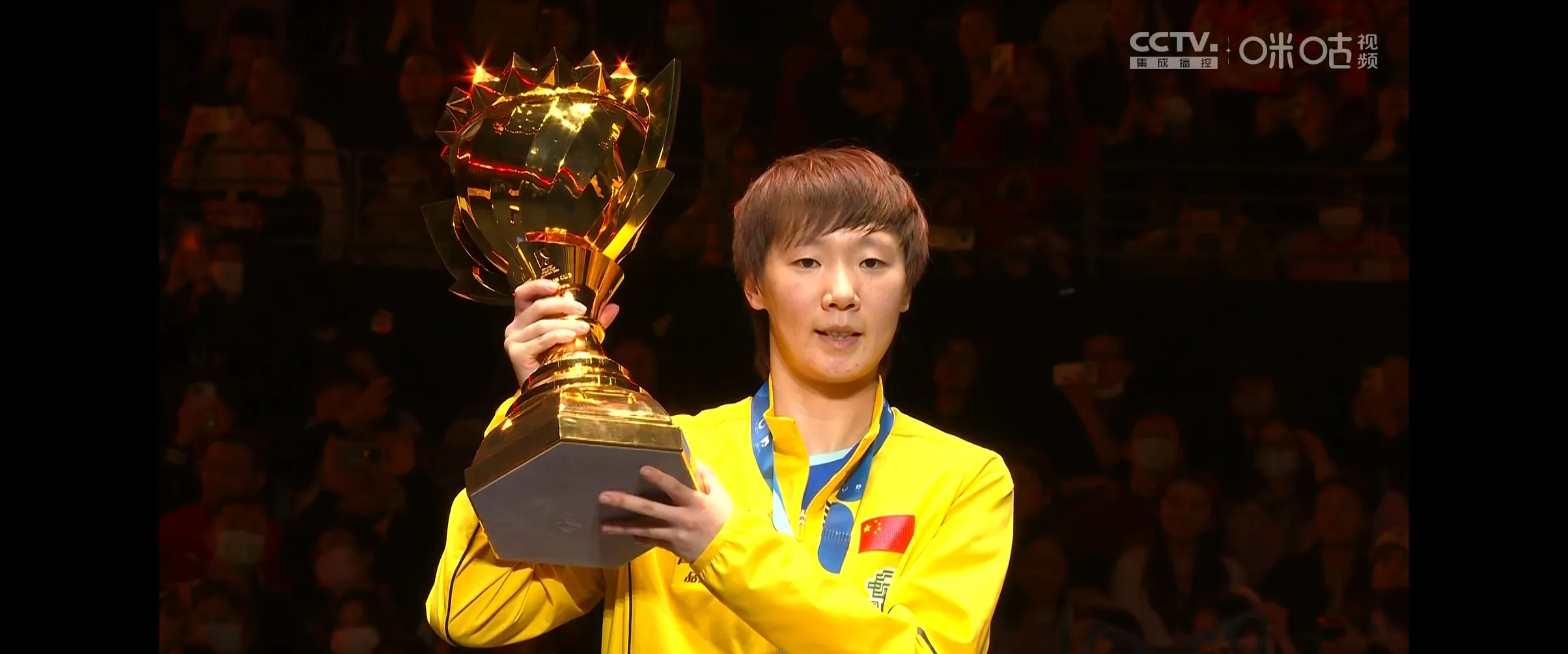 赛场万众瞩目，明星选手夺魁风头的简单介绍