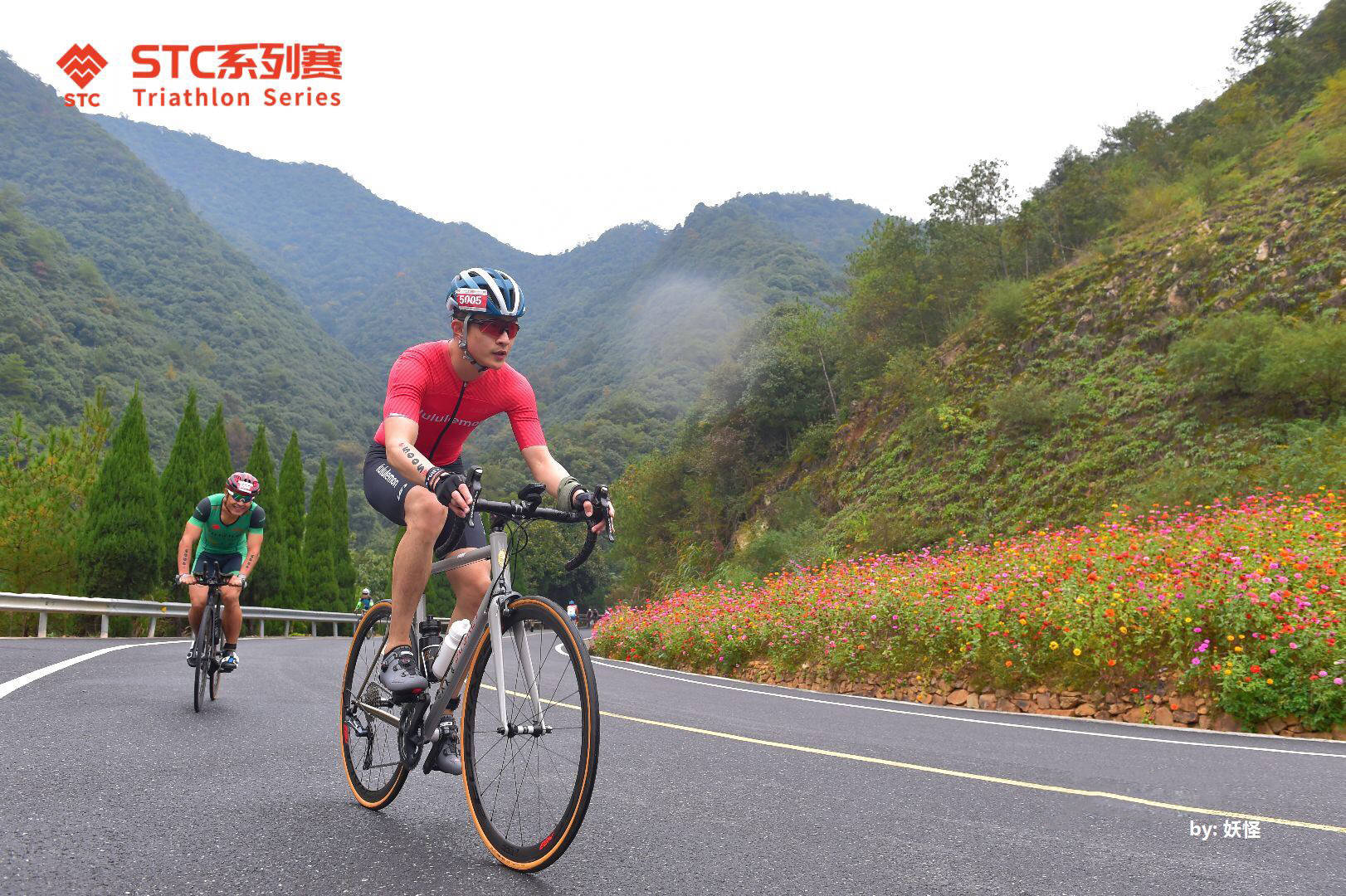 关于铁人三项：法国选手稳坐第一的信息