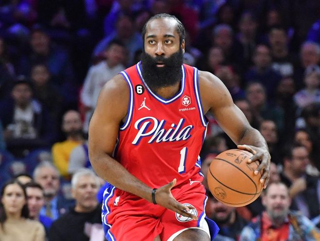 骑士横扫魔术，霍勒迪惊艳四座